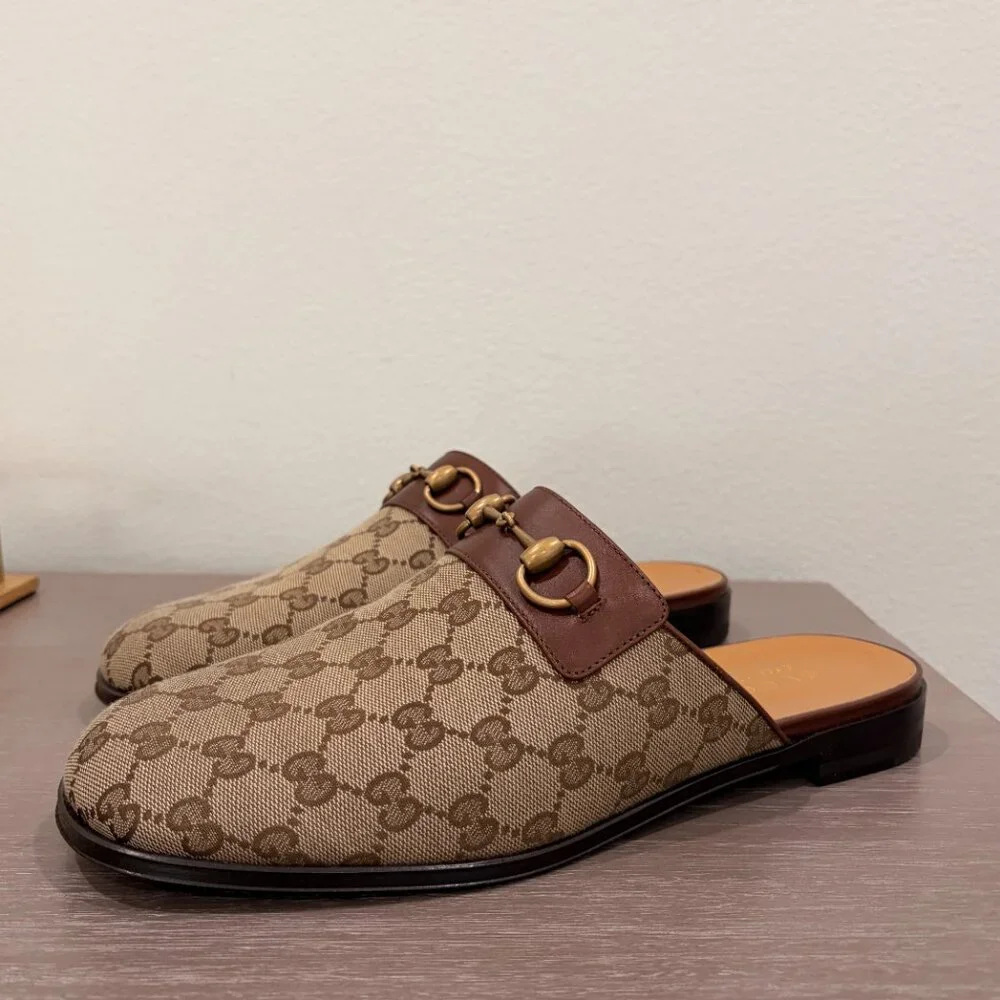 GUCCI CANVAS PRINTED MENS SLIDES - LIKE NEW - Picture 2 of 8